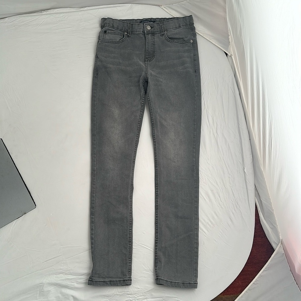 Calvin Klein medium wash adjustable waist skinny gray jeans